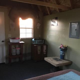 Montana Old West Cabins Guest House Babb Екстериор снимка