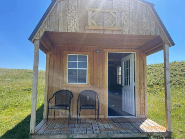 Montana Old West Cabins Guest House Babb Екстериор снимка
